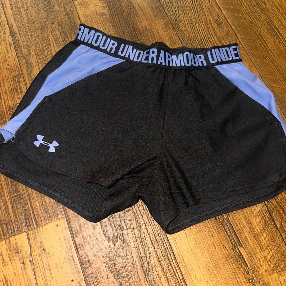 Under Armour Women's Black Shorts with lavender Panels XS